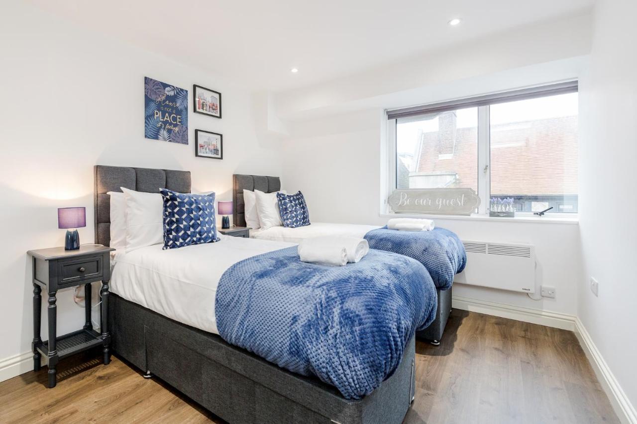 Watford Town Centre, Serviced One Bed Flat With Choice Of King Or Twin Beds, Sleeps Up To 4 Sharing, Free Wifi And Free Movies Londýn Exteriér fotografie