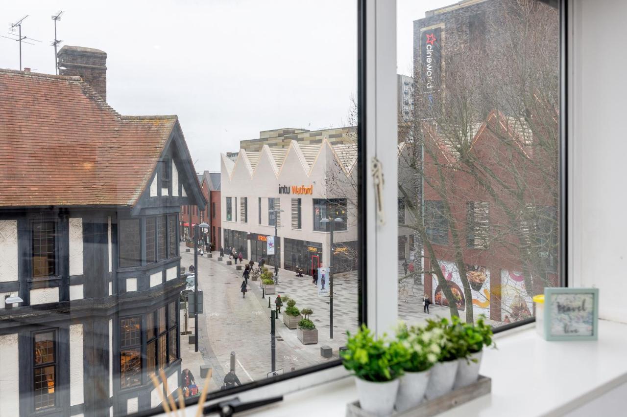 Watford Town Centre, Serviced One Bed Flat With Choice Of King Or Twin Beds, Sleeps Up To 4 Sharing, Free Wifi And Free Movies Londýn Exteriér fotografie
